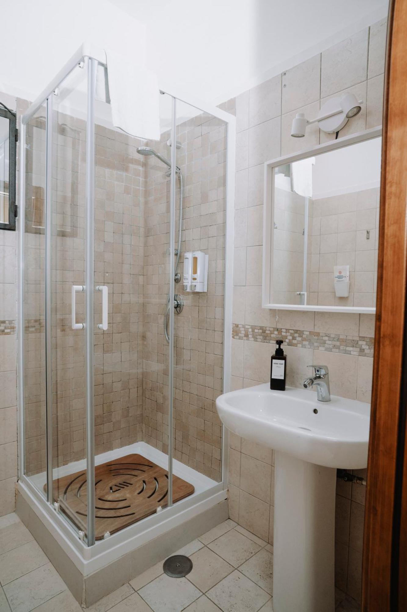 Bonne Nuit Terracina Bed and Breakfast Εξωτερικό φωτογραφία